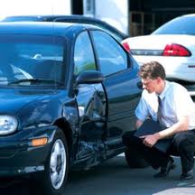 Assicurare un Auto